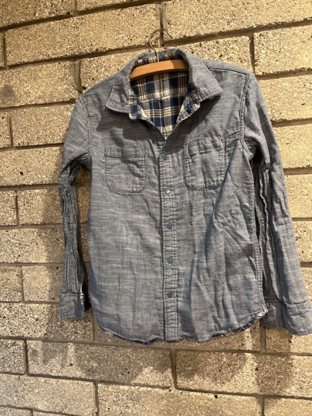 Reversible 2-In-1 Blue Chambray Shirt With Plaid Interior Button-Up Long-Sleeve